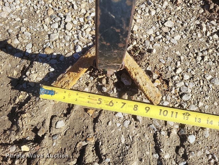 image for item DO4736 Lilliston  row crop cultivator