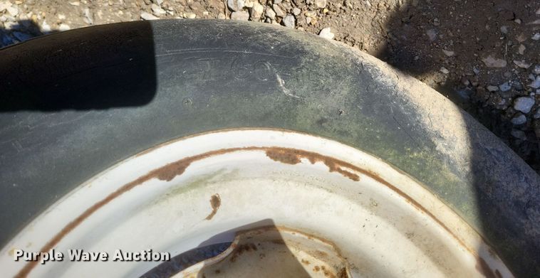 image for item DO4736 Lilliston  row crop cultivator