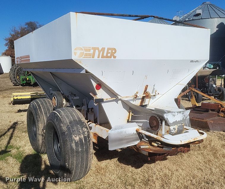 image for item DO4739 Tyler  fertilizer tender