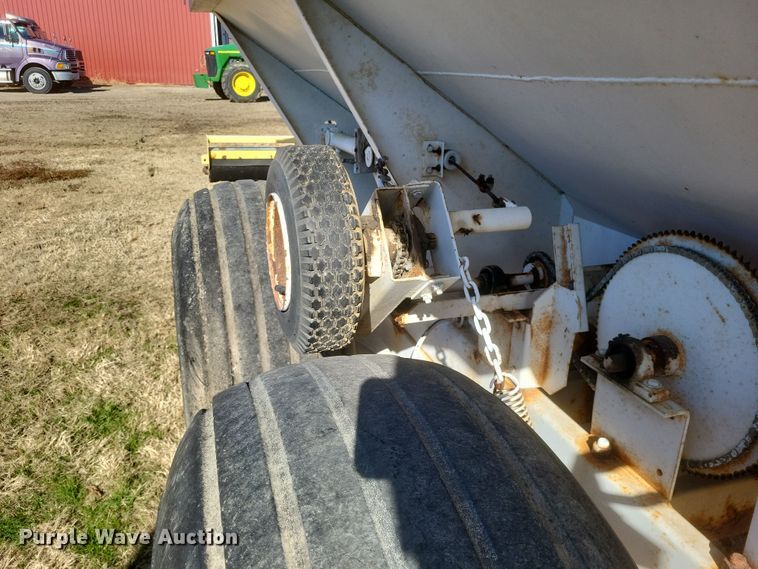 image for item DO4739 Tyler  fertilizer tender