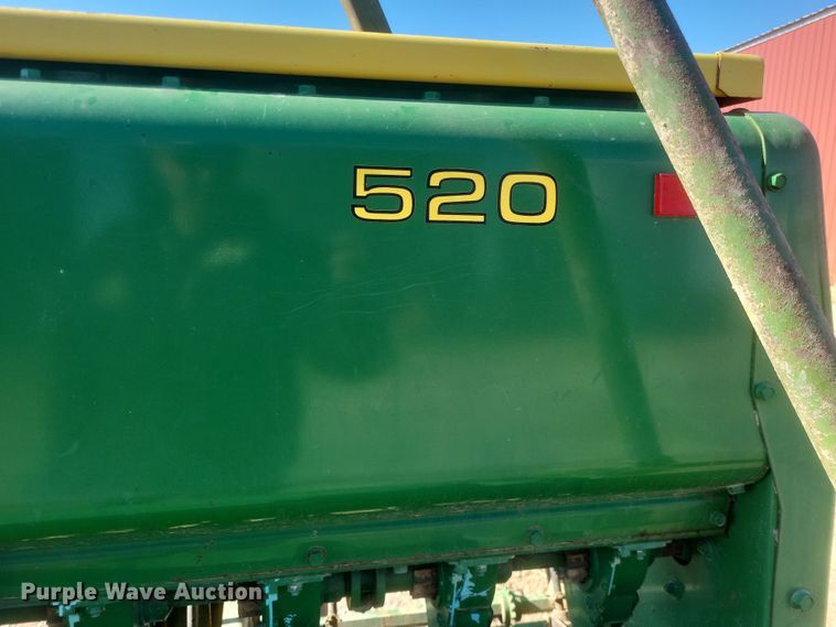 image for item DO4743 John Deere 520  grain drill
