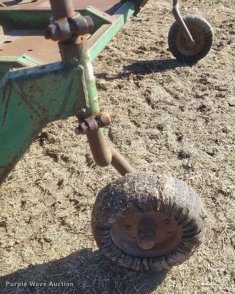 image for item DO4745 John Deere 1418  rotary mower