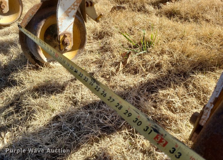 image for item DO4746 Buffalo  row crop cultivator