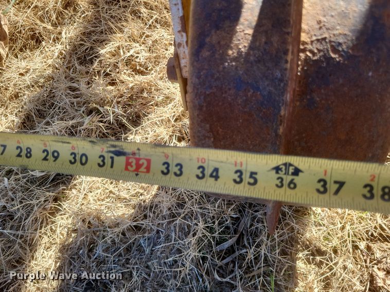 image for item DO4746 Buffalo  row crop cultivator