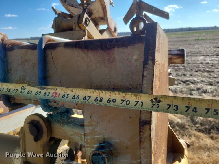 image for item DO4746 Buffalo  row crop cultivator