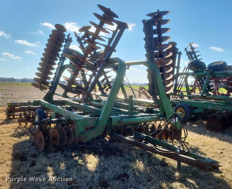 image for item DO4747 John Deere 235  double off-set disk