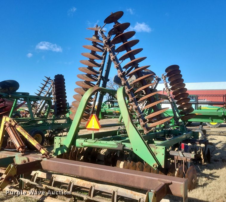 image for item DO4747 John Deere 235  double off-set disk