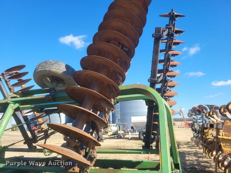 image for item DO4747 John Deere 235  double off-set disk