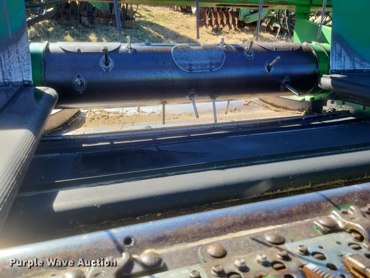 image for item DO4748 John Deere 925D  flex draper head