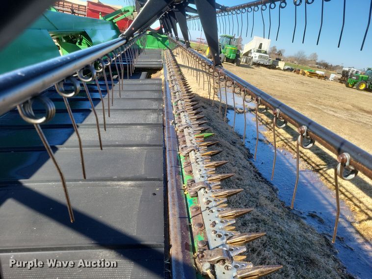 image for item DO4748 John Deere 925D  flex draper head