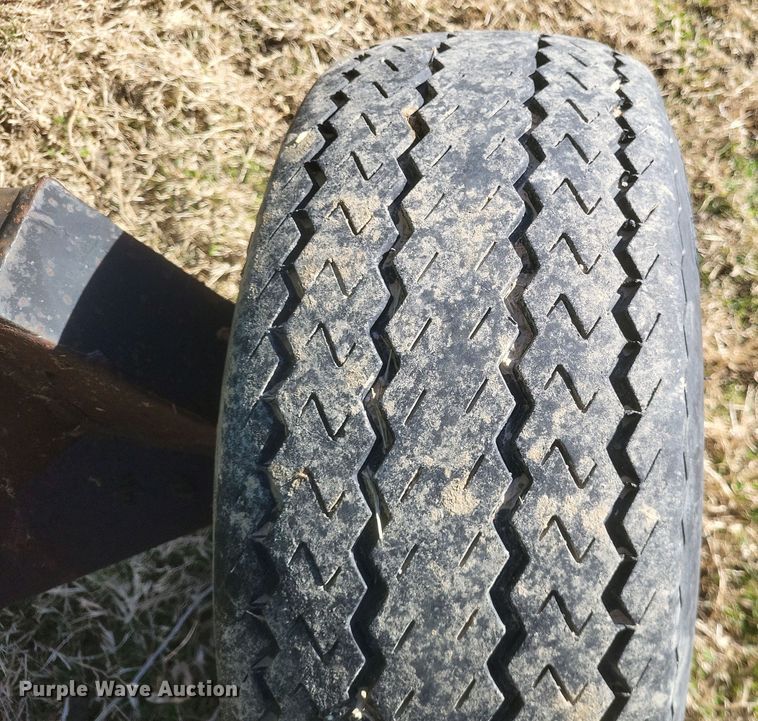 image for item DO4748 John Deere 925D  flex draper head