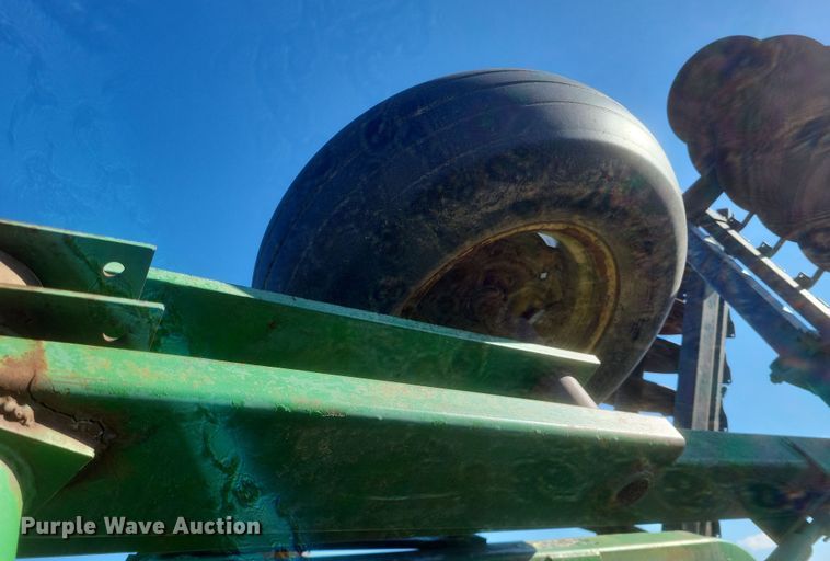 image for item DO4749 John Deere 235  double off-set disk