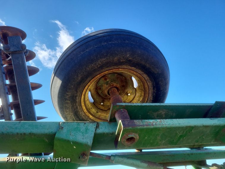 image for item DO4749 John Deere 235  double off-set disk