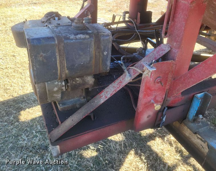 image for item DO4753 Grain cart