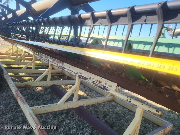 image for item DO4754 John Deere 925  flex head