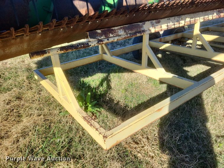 image for item DO4754 John Deere 925  flex head