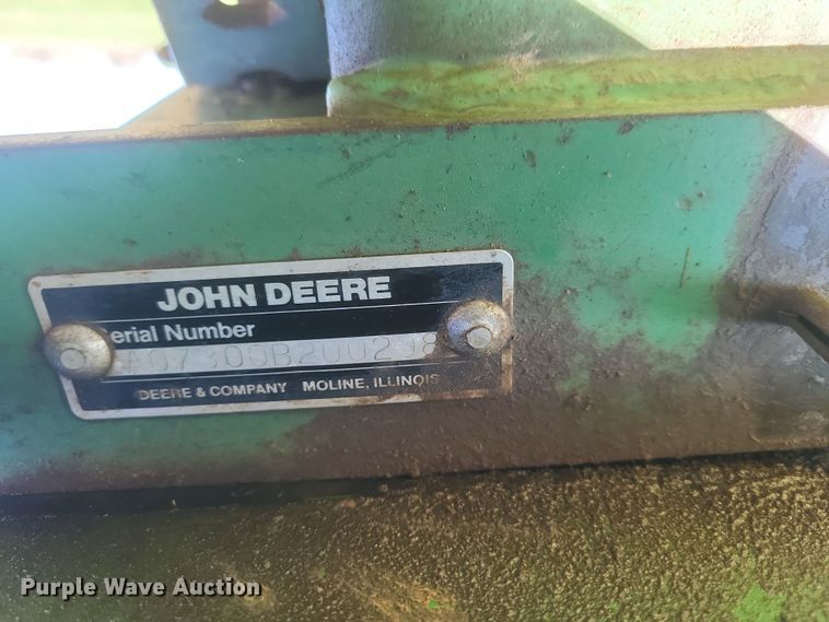 image for item DO4756 John Deere 7300  planter
