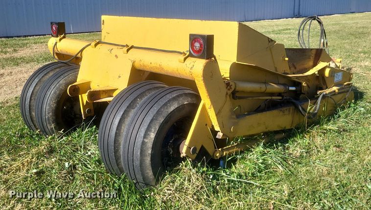 image for item DO4770 Reynolds 572  scraper