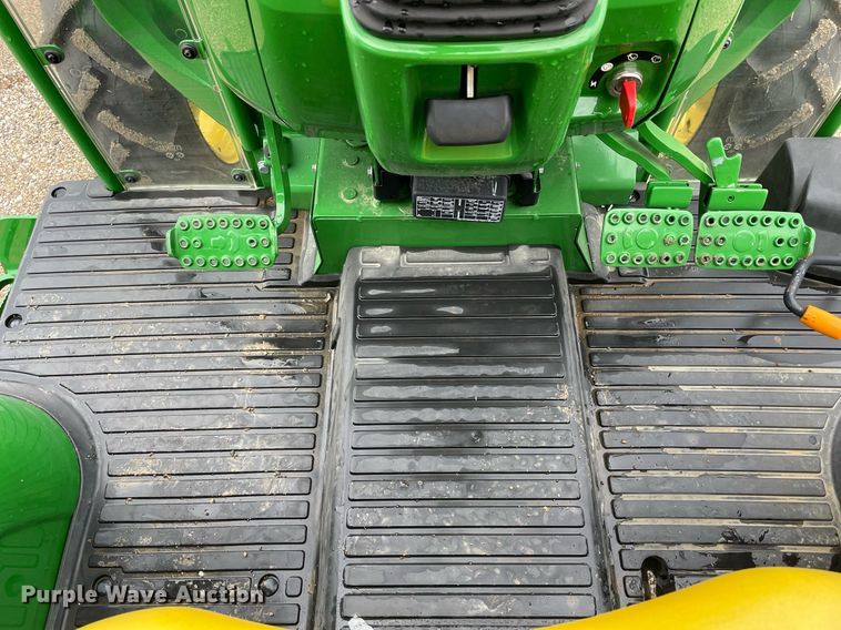 image for item DP0266 2021 John Deere 5065E  MFWD tractor