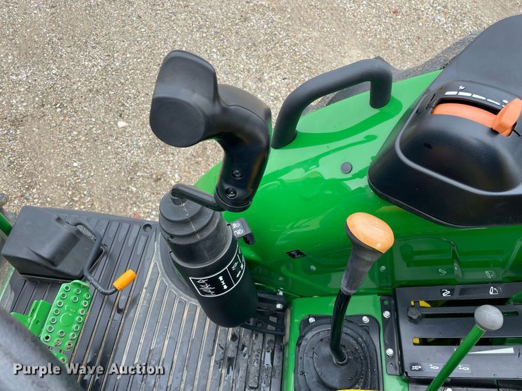 image for item DP0266 2021 John Deere 5065E  MFWD tractor