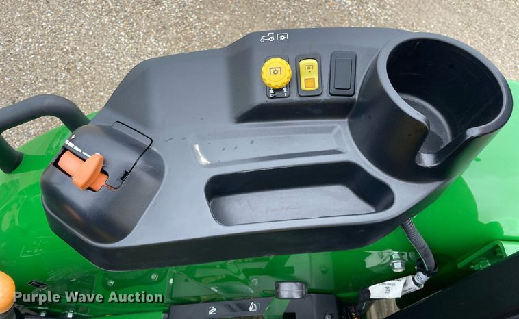 image for item DP0266 2021 John Deere 5065E  MFWD tractor