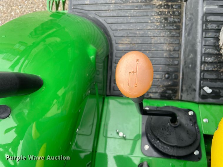 image for item DP0266 2021 John Deere 5065E  MFWD tractor