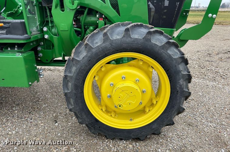 image for item DP0266 2021 John Deere 5065E  MFWD tractor