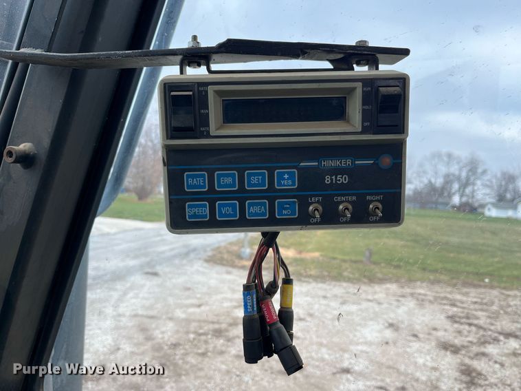 image for item DP2157 1997 Caterpillar Challenger 75D  tractor