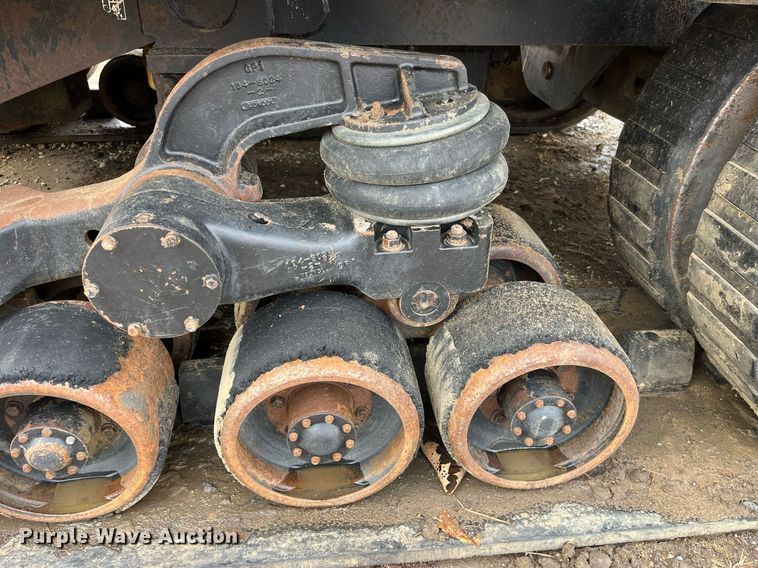 image for item DP2157 1997 Caterpillar Challenger 75D  tractor