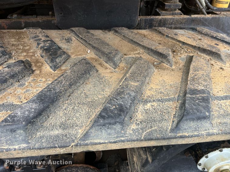 image for item DP2157 1997 Caterpillar Challenger 75D  tractor