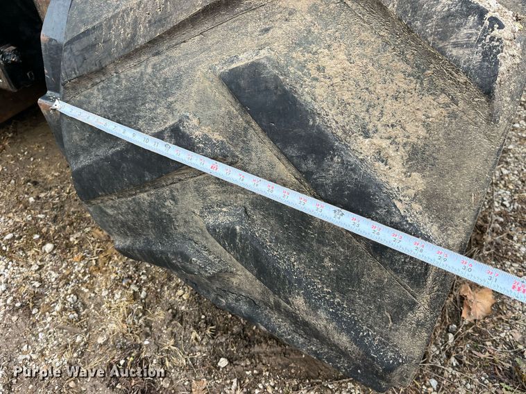 image for item DP2157 1997 Caterpillar Challenger 75D  tractor