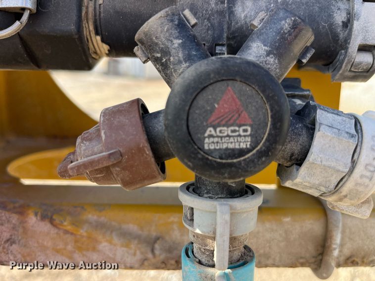 image for item DP2166 2009 RoGator SSc 1084  sprayer