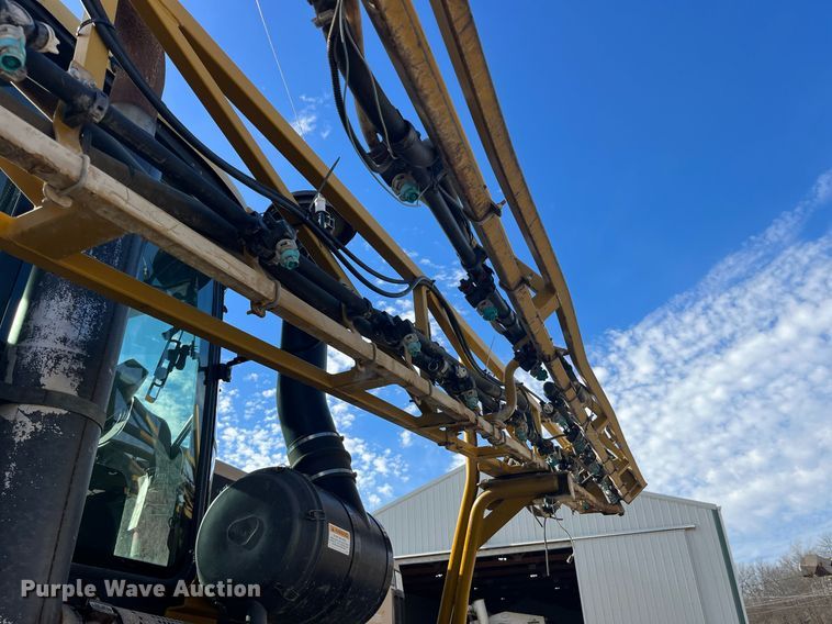 image for item DP2166 2009 RoGator SSc 1084  sprayer