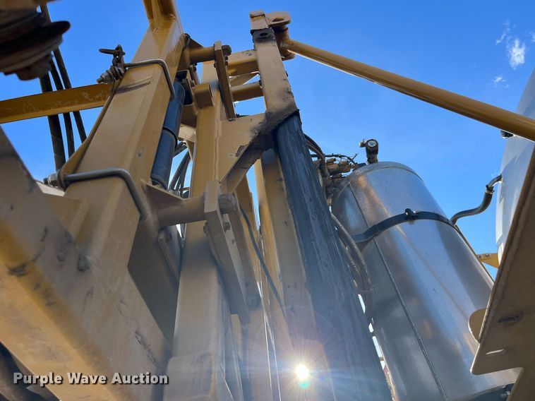 image for item DP2166 2009 RoGator SSc 1084  sprayer