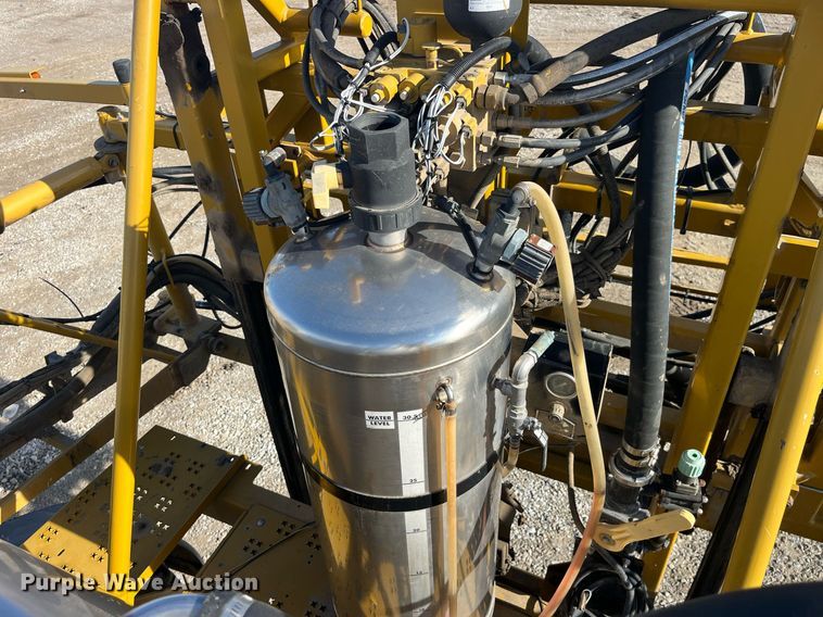 image for item DP2166 2009 RoGator SSc 1084  sprayer