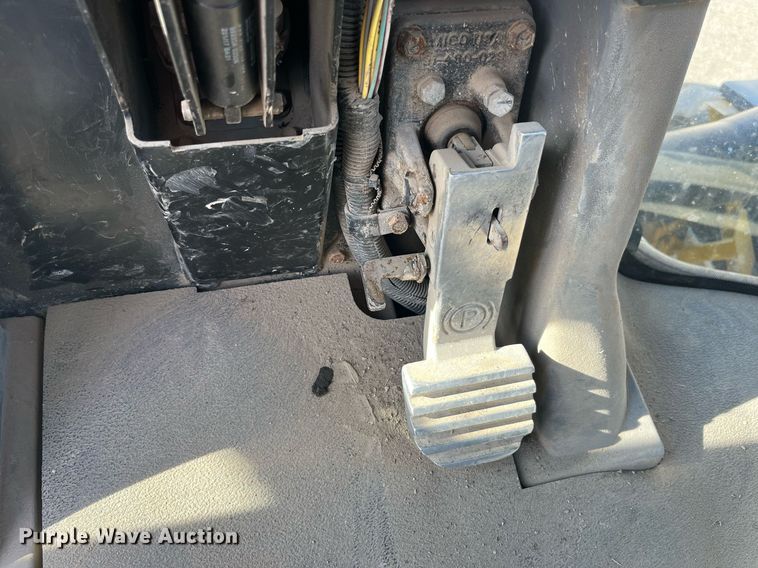 image for item DP2166 2009 RoGator SSc 1084  sprayer