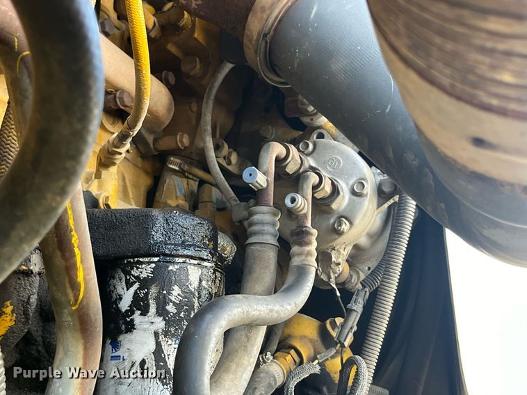 image for item DP2166 2009 RoGator SSc 1084  sprayer