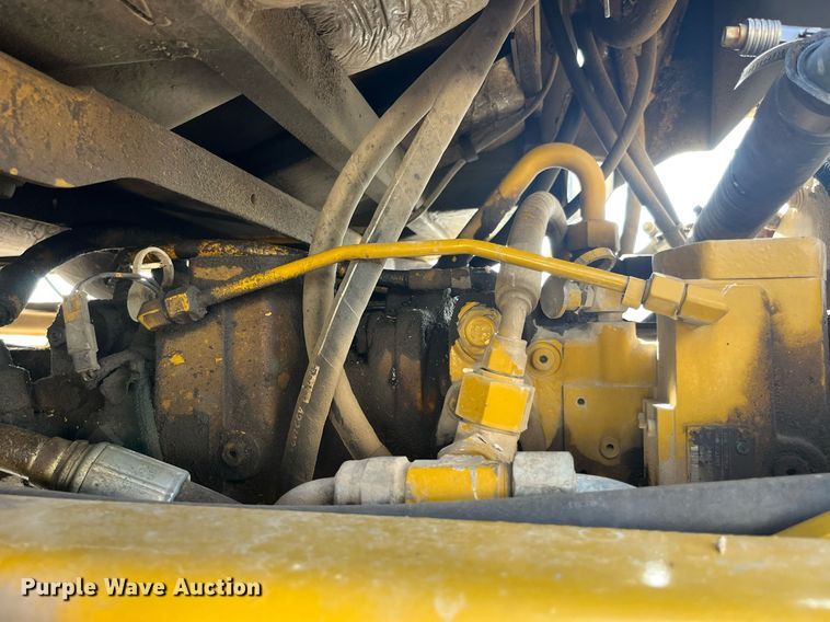 image for item DP2166 2009 RoGator SSc 1084  sprayer