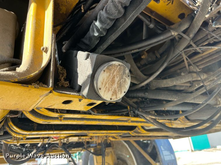 image for item DP2166 2009 RoGator SSc 1084  sprayer