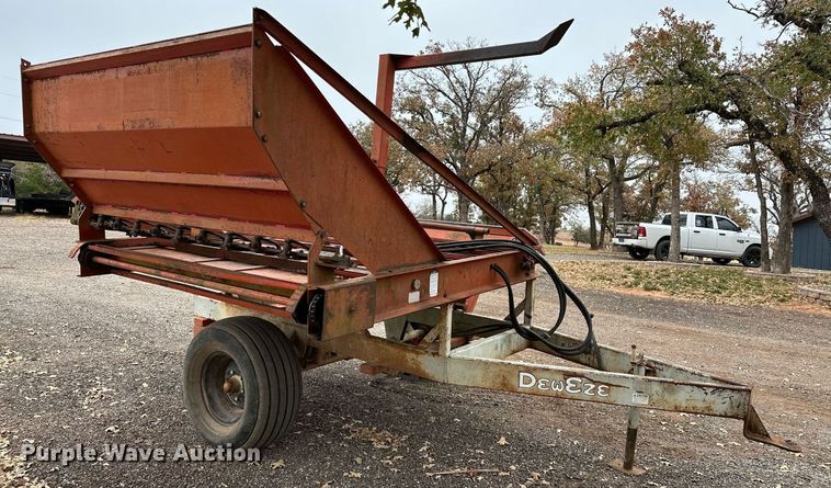 image for item DP3268 DewEze Super Slicer  bale processor