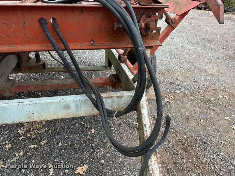 image for item DP3268 DewEze Super Slicer  bale processor