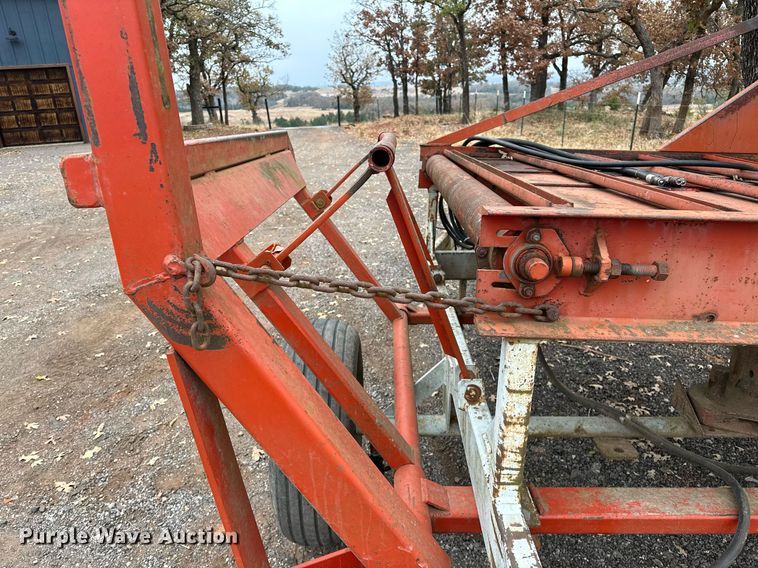 image for item DP3268 DewEze Super Slicer  bale processor