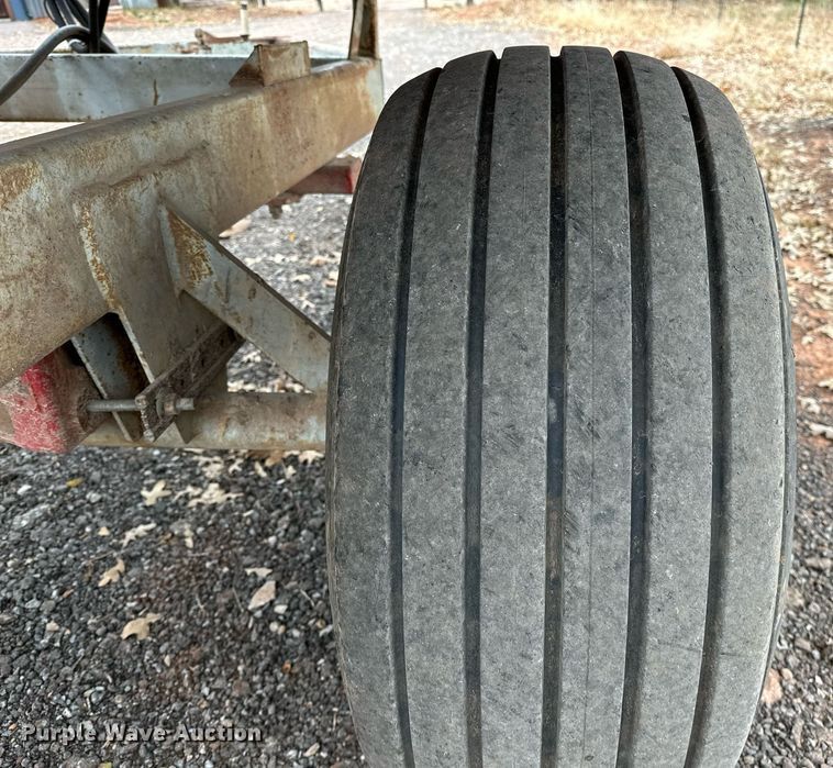 image for item DP3268 DewEze Super Slicer  bale processor