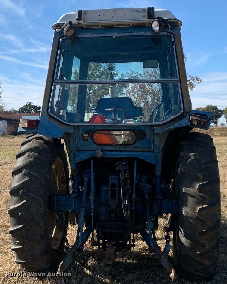 image for item DP8766 1988 Ford 6610  tractor