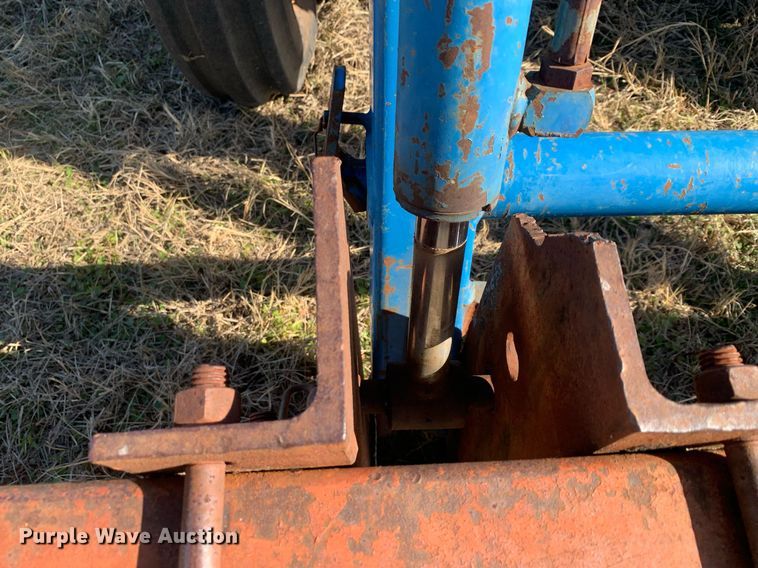 image for item DP8766 1988 Ford 6610  tractor