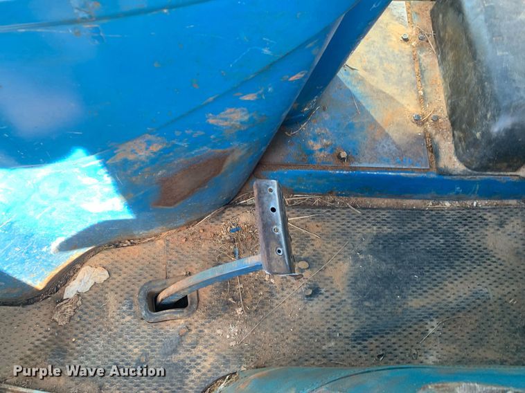 image for item DP8766 1988 Ford 6610  tractor