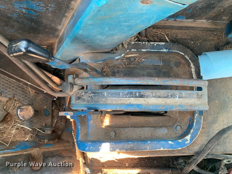 image for item DP8766 1988 Ford 6610  tractor