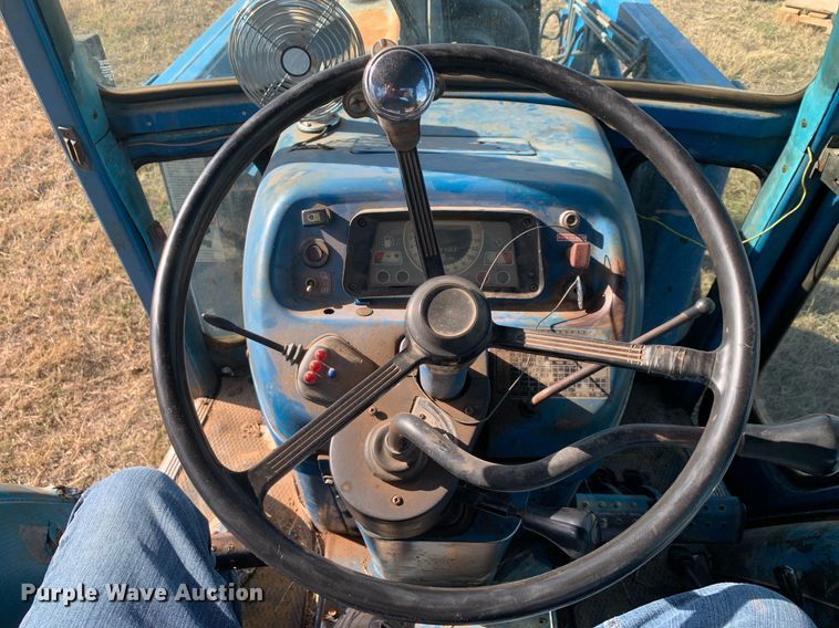 image for item DP8766 1988 Ford 6610  tractor