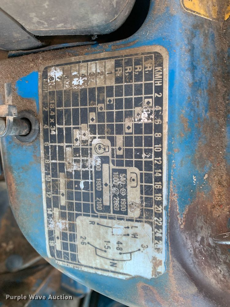 image for item DP8766 1988 Ford 6610  tractor