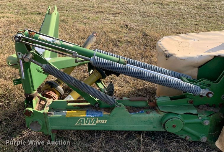 image for item DP8769 2006 Krone AM323S  disc mower